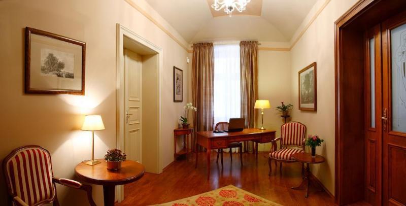 Hunger Wall Residence Прага Екстер'єр фото