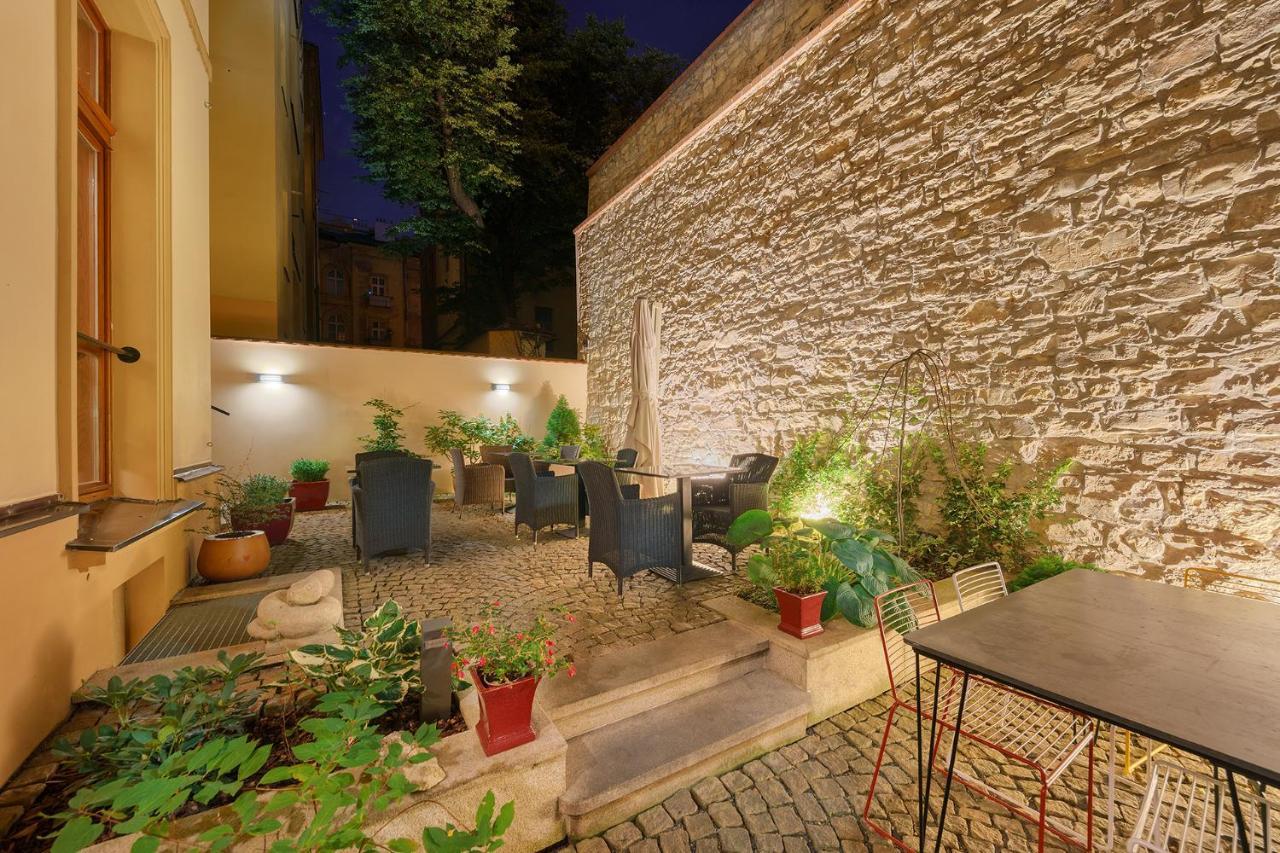 Hunger Wall Residence Прага Екстер'єр фото